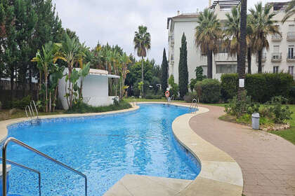 Apartment zu verkaufen in Nueva andalucia, Málaga. 