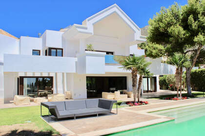 Townhouse vendita in Sierra Blanca, Marbella, Málaga. 