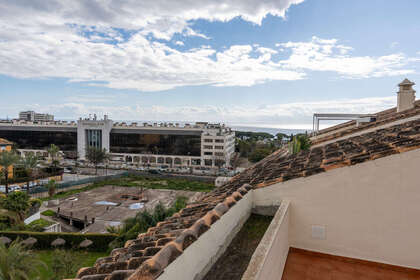 Penthouse/Dachwohnung zu verkaufen in Puerto Banús, Marbella, Málaga. 