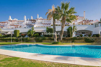 Apartment zu verkaufen in Nueva andalucia, Málaga. 