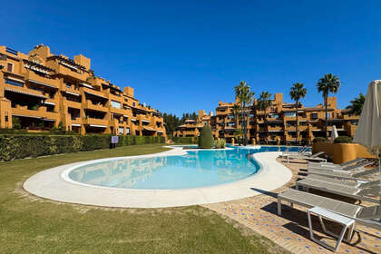 Apartment zu verkaufen in Estepona, Málaga. 