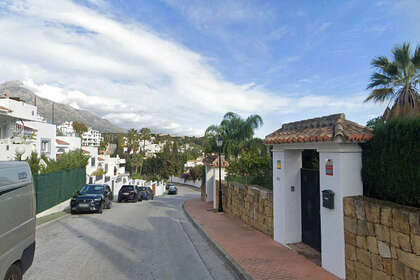 Reihenhaus zu verkaufen in Nueva andalucia, Málaga. 