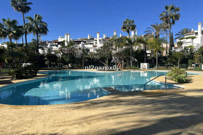 Haus zu verkaufen in Estepona, Málaga. 