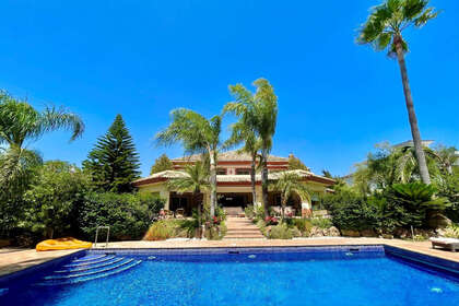 Townhouse vendita in Guadalmina, Málaga. 