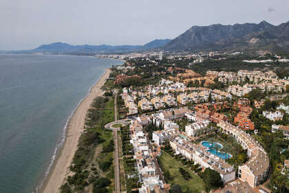 Haus zu verkaufen in Marbella, Málaga. 