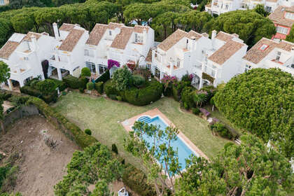 Haus zu verkaufen in Calahonda, Mijas, Málaga. 