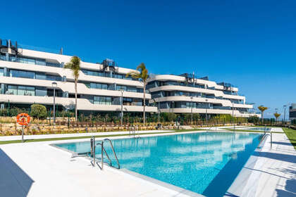 Apartmány na prodej v Puerto Banús, Marbella, Málaga. 