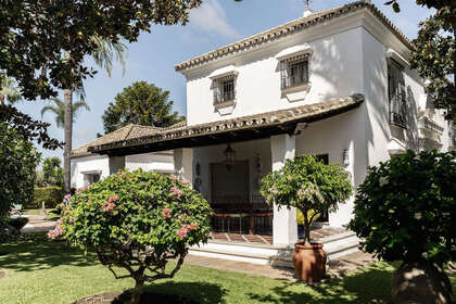 联排别墅 出售 进入 San Pedro de Alcántara, Marbella, Málaga. 