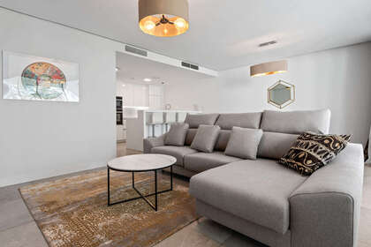 酒店公寓 出售 进入 Puerto de Cabopino, Marbella, Málaga. 