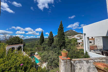 House for sale in Gaucín, Málaga. 