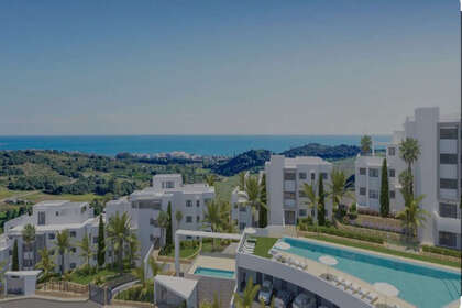 耳房 出售 进入 Estepona, Málaga. 