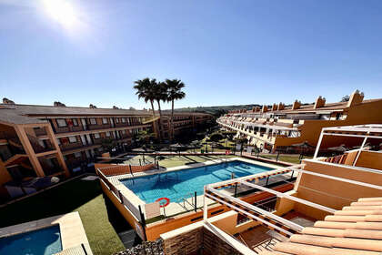 耳房 出售 进入 Casares, Málaga. 