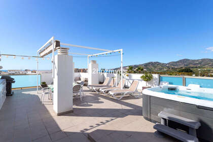 Plenthuse til salg i Nerja, Málaga. 