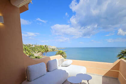 耳房 出售 进入 Estepona, Málaga. 