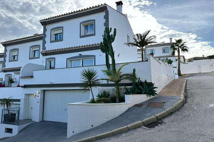 Maison de ville vendre en Coín, Málaga. 