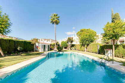 Maison de ville vendre en Nueva andalucia, Málaga. 