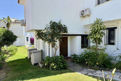 Maison de ville vendre en Calahonda, Mijas, Málaga. 