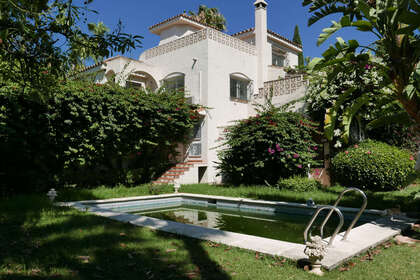 Maison de ville vendre en Nueva andalucia, Málaga. 