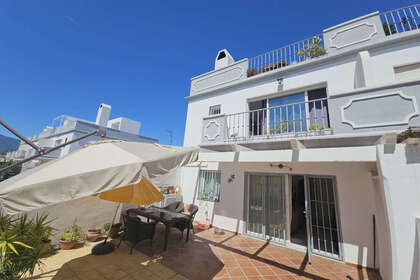 Domy na prodej v Atalaya, La, Málaga. 