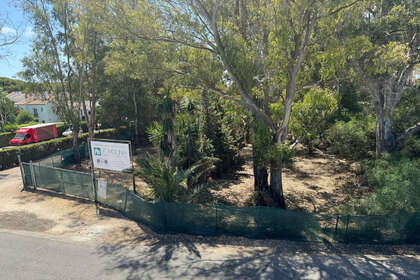 Parcelle/Propriété vendre en El Paraiso, Estepona, Málaga. 