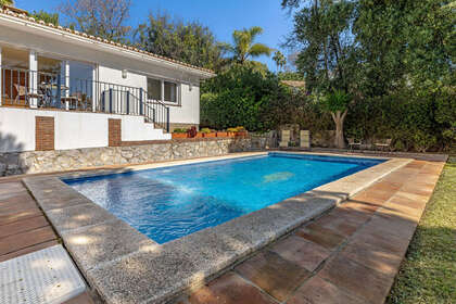 Maison de ville vendre en Puerto de Cabopino, Marbella, Málaga. 