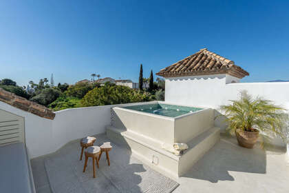 Maison de ville vendre en Nueva andalucia, Málaga. 