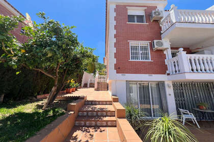 Maison de ville vendre en Alhaurín de la Torre, Málaga. 