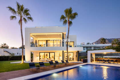 Maison de ville vendre en Puerto Banús, Marbella, Málaga. 