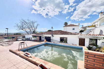 Maison de ville vendre en Nueva andalucia, Málaga. 