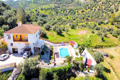 Ranch for sale in Almogía, Málaga. 