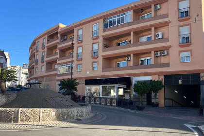 Apartmány na prodej v Coín, Málaga. 