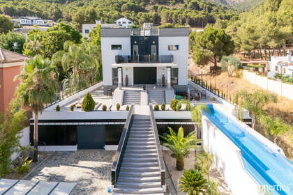 Cluster house for sale in Alhaurín de la Torre, Málaga. 