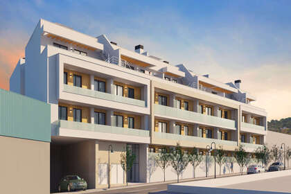 Penthouse for sale in Las Lagunas, Fuengirola, Málaga. 