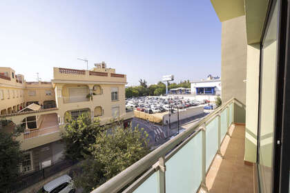 Apartment for sale in Las Lagunas, Fuengirola, Málaga. 