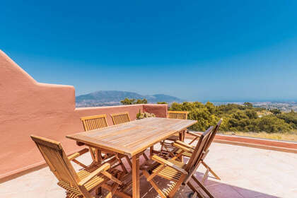 Apartment for sale in Ojén, Málaga. 