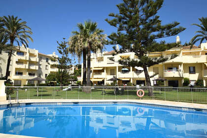 Apartment for sale in Cala Del Moral, La, Málaga. 