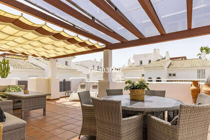 Apartment for sale in San Pedro de Alcántara, Marbella, Málaga. 