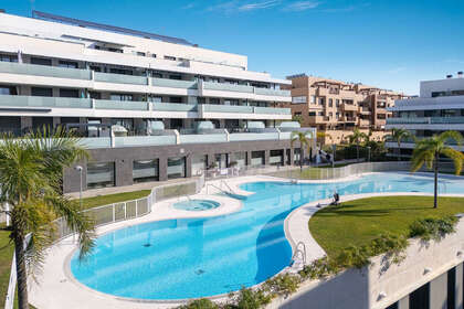 Penthouse for sale in Cala Del Moral, La, Málaga. 
