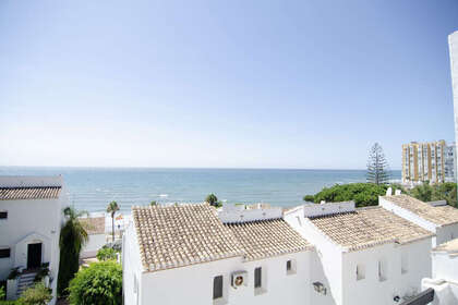 Apartment for sale in Calahonda, Mijas, Málaga. 