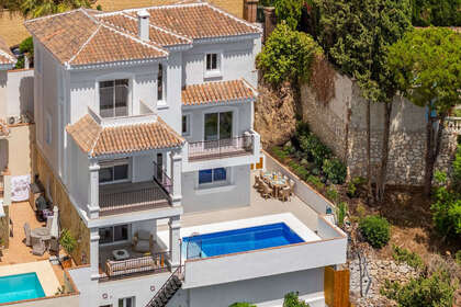 Cluster house for sale in Torreblanca, Fuengirola, Málaga. 