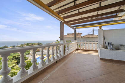 Cluster house for sale in Capellania, Alhaurín de la Torre, Málaga. 