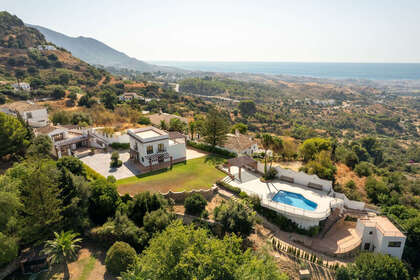 Cluster house for sale in Mijas, Málaga. 