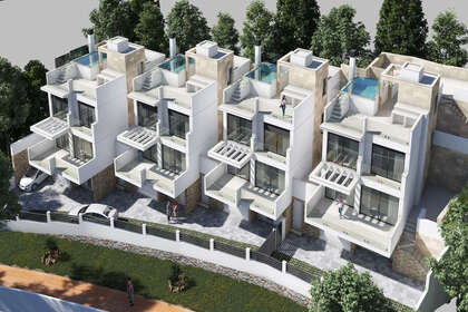 Cluster house for sale in Nerja, Málaga. 