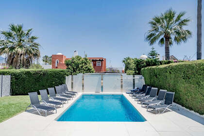 Cluster house for sale in Nueva andalucia, Málaga. 
