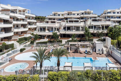 Apartment for sale in Cala Del Moral, La, Málaga. 