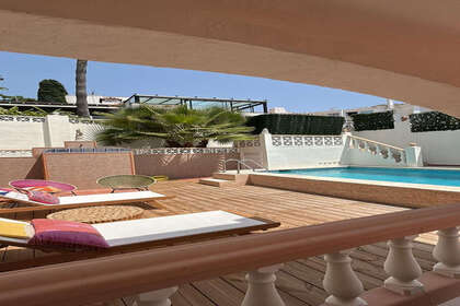 Cluster house for sale in Nueva andalucia, Málaga. 