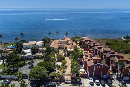 Cluster house for sale in Marbella, Málaga. 