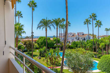 Apartment for sale in Atalaya, La, Málaga. 