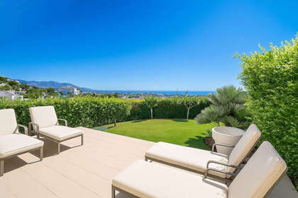 Apartment for sale in Ojén, Málaga. 