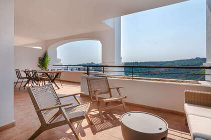 Apartment for sale in Casares, Málaga. 